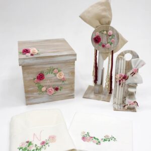 Flowers Κουτί | Λαμπάδα | Λαδοσέτ K19-046