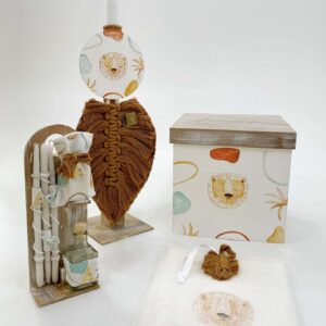 Λιονταράκι Μακραμέ Κουτί | Λαμπάδα | Λαδοσέτ A22-051